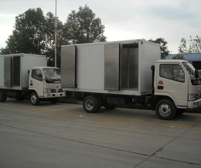 15噸冷凍食品運輸車 高效冷鏈運輸的專業選擇